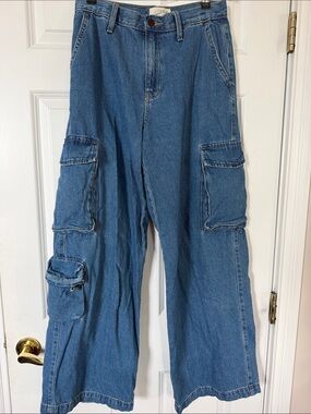 Wide leg,  carpenter style jeans